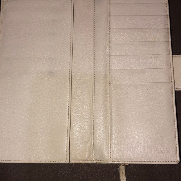 Authentic Gucci wallet - Picture 6 of 8